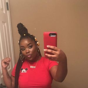 Meet your Posher, Kiera